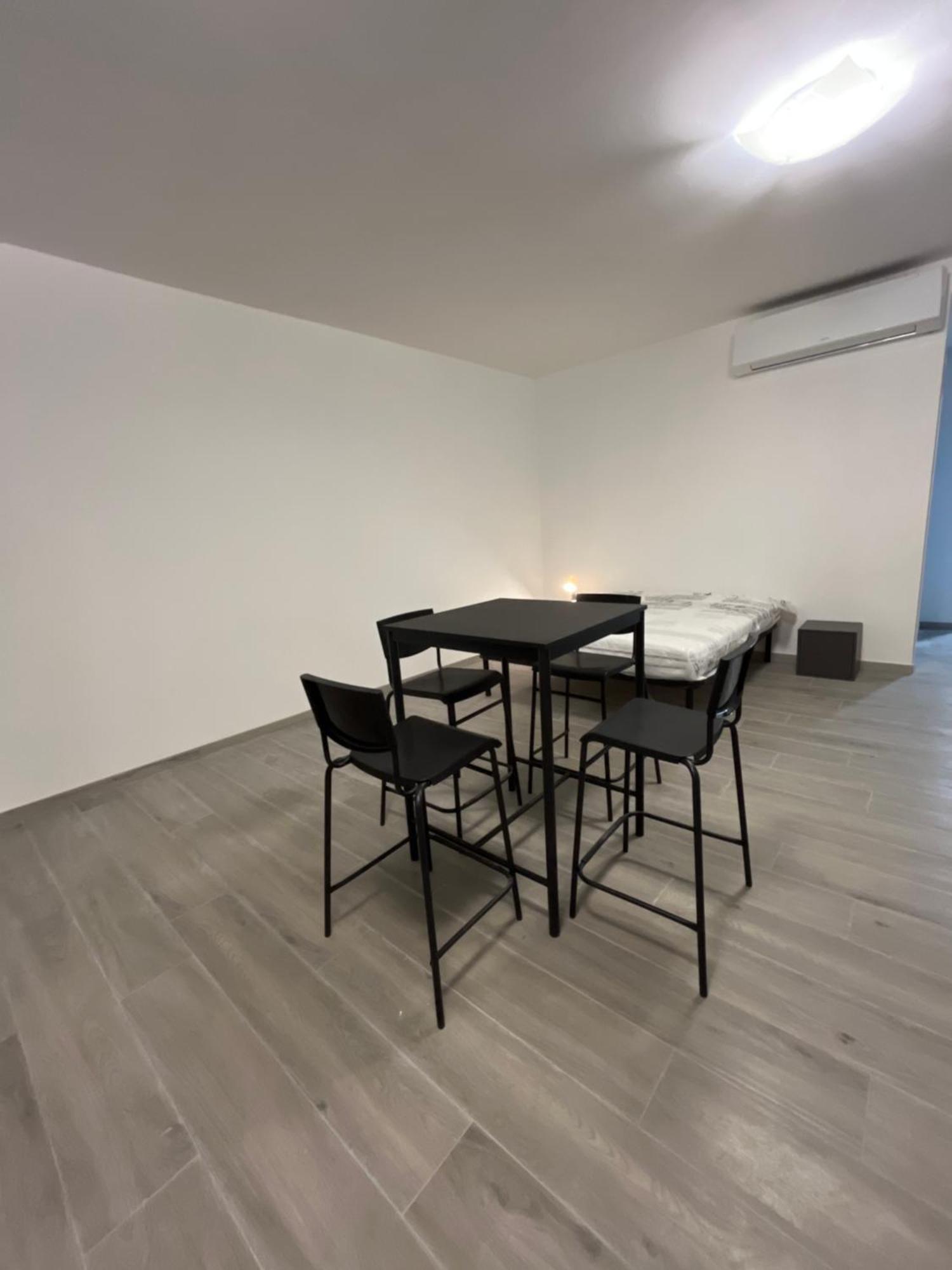 Alessandrino Apartment Рим Экстерьер фото
