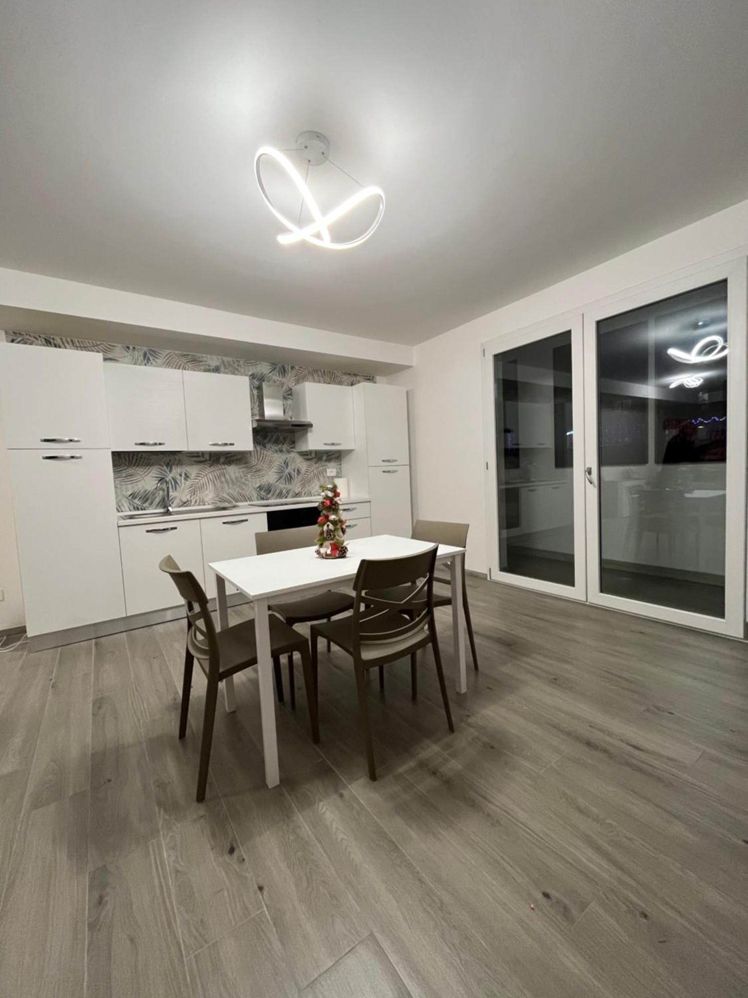 Alessandrino Apartment Рим Экстерьер фото